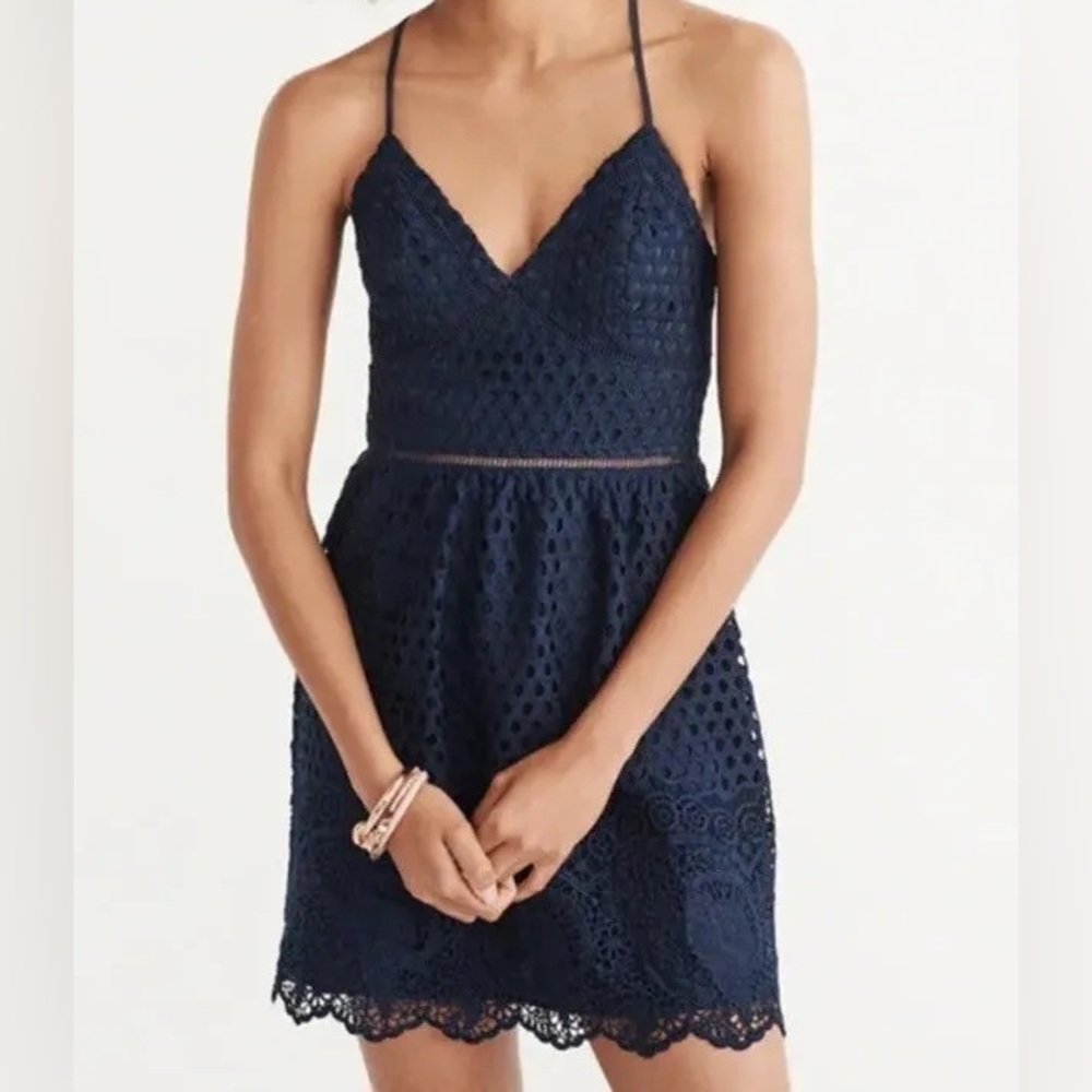Women’s Abercrombie & Fitch Navy Lace Dress Size S